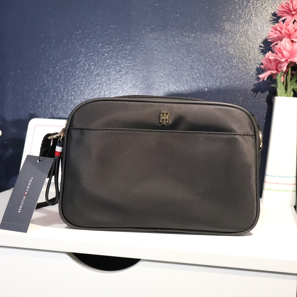 Tommy Hilfiger Bag